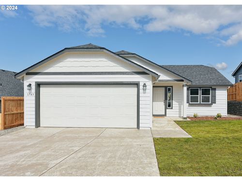 5007 Cedar View, Springfield, OR, 97478 | Card Image