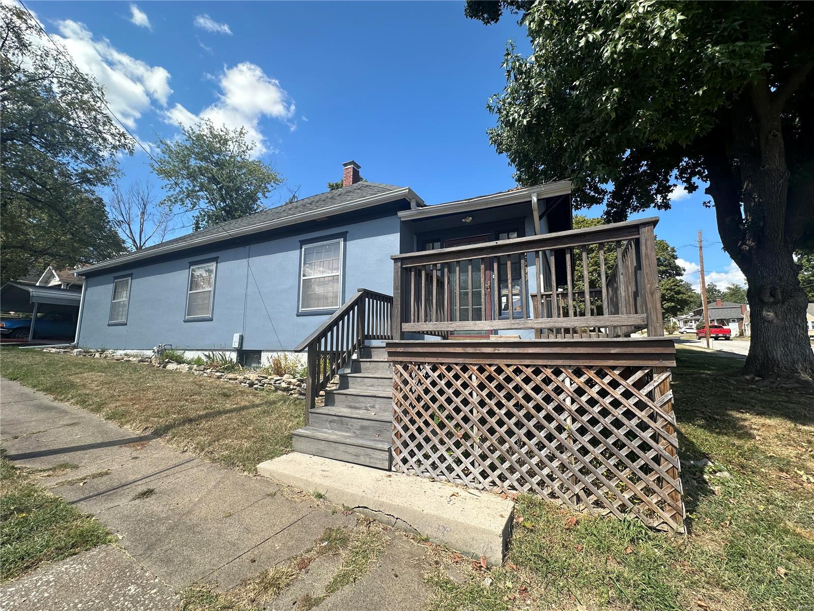 Bird St, Hannibal, MO 63401