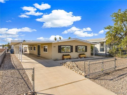 976 Roadrunner Drive, Bullhead City, AZ, 86442 | Card Image