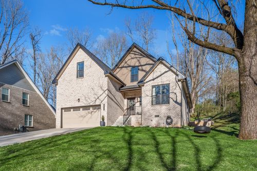 740 Beech Dr, Clarksville, TN, 37040-2934 | Card Image
