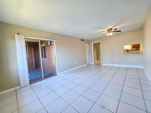 207-6106 Forest Hill Blvd, West Palm Beach, FL, 33415-5446 | Card Image