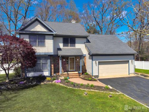 27 Oakland Rd, Old Bridge, NJ, 08857-2780 | Card Image