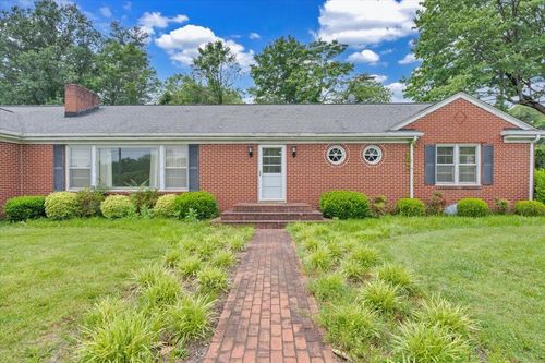 19503 Virgil H Goode Hwy, Rocky Mount, VA, 24151-3474 | Card Image