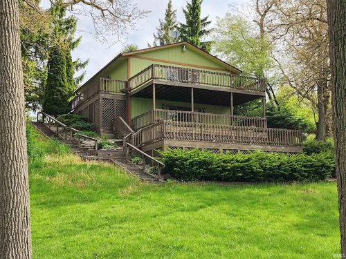 75 W 510 S, Pleasant Lake, IN, 46779-9696 | Card Image