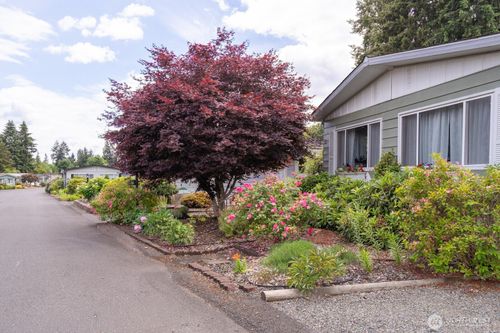 19-1121 244th St Sw, Bothell, WA, 98021-8545 | Card Image