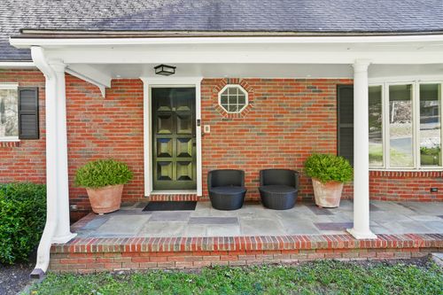 244 Strobel Rd, Trumbull, CT, 06611-3330 | Card Image