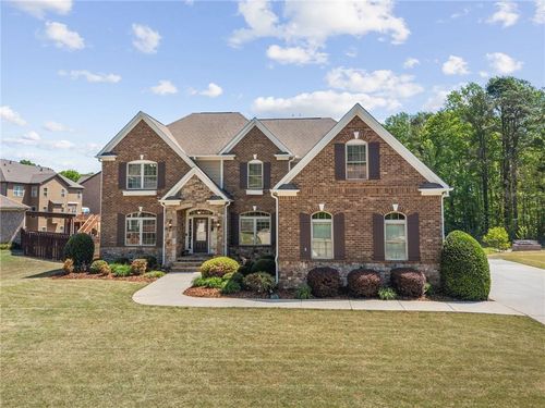 3967 Nemours Trl Nw, Kennesaw, GA, 30152-7828 | Card Image