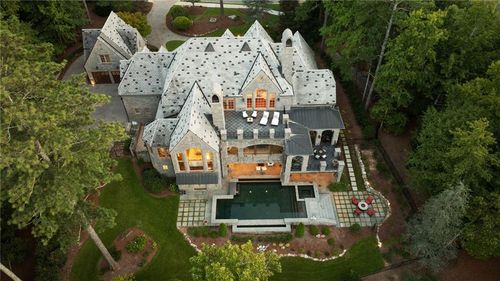 929 Middle Fork Trl, Suwanee, GA, 30024-7599 | Card Image