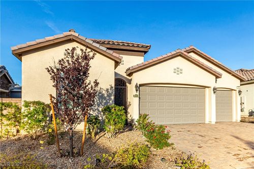 330 Meadow Brush Pl, Henderson, NV, 89011-5489 | Card Image