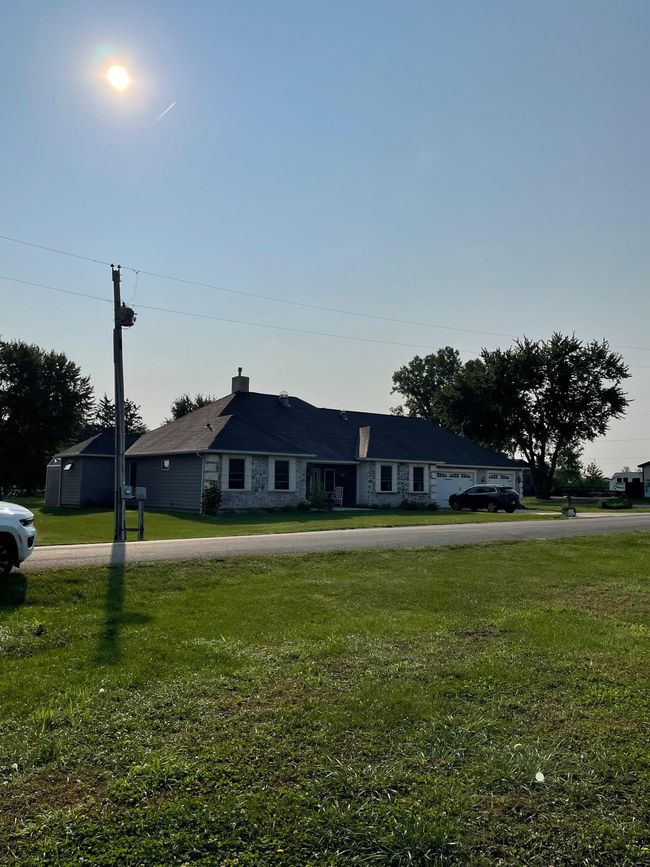 3395 1075, House other with 4 bedrooms, 3 bathrooms and null parking in Lagrange IN | Image 5