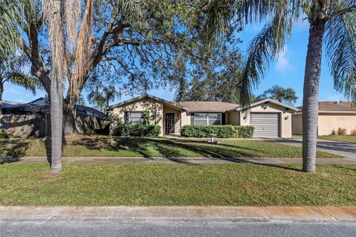 5653 Mariposa Drive, HOLIDAY, FL, 34690 | Card Image