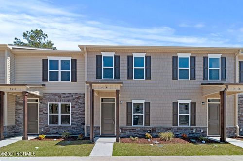 518 Pate Dr, Midway Park, NC, 28544-0013 | Card Image