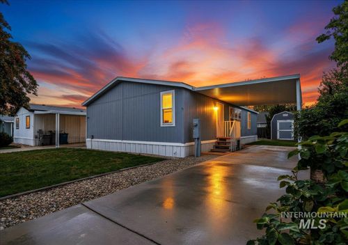 9644 W Woodland Ln, Boise, ID, 83704-5097 | Card Image
