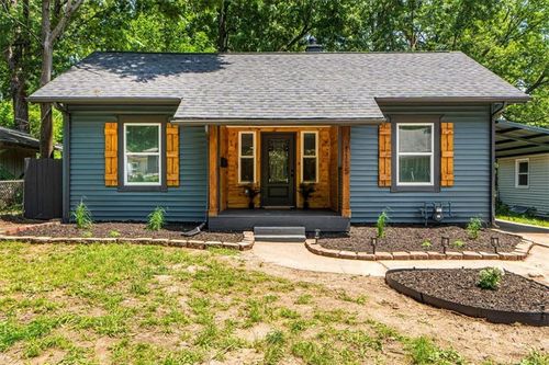 1115 S Leslie St, Independence, MO, 64050-4528 | Card Image