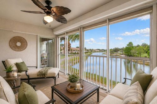 1524-8400 Naples Heritage Dr, NAPLES, FL, 34112-7574 | Card Image