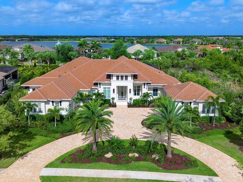 15421 Anchorage Pl, LAKEWOOD RANCH, FL, 34202-5604 | Card Image