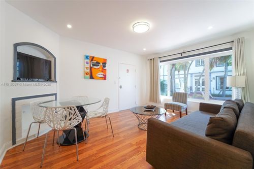 apt-3-1536 Jefferson Ave, Miami Beach, FL, 33139-3437 | Card Image