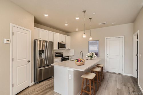170-6810 Merseyside Ln, Castle Pines, CO, 80108-8956 | Card Image
