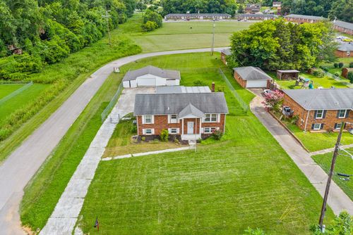 334 Bancroft Dr, Clarksville, TN, 37042-5469 | Card Image