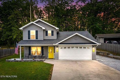 158 Park Ave, Madisonville, TN, 37354-5205 | Card Image