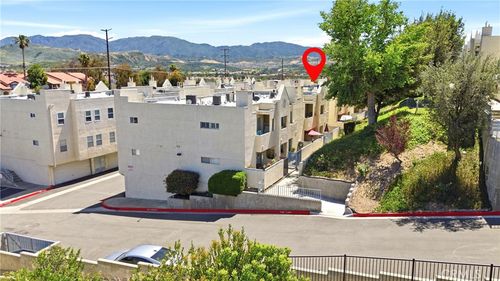 30-18209 Sierra Hwy, Canyon Country, CA, 91351 | Card Image