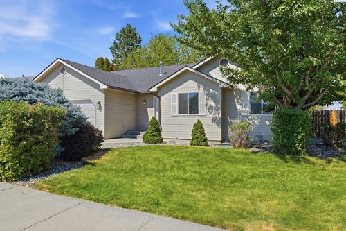 1412 W 24th Loop, Kennewick, WA, 99337 | Card Image