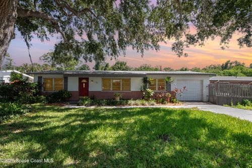 15 Skyline Blvd, MERRITT ISLAND, FL, 32953-3021 | Card Image