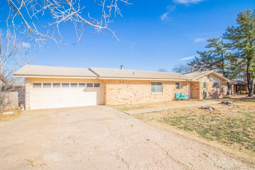 208 N Van Buren Ave, Lorenzo, TX, 79343 | Card Image