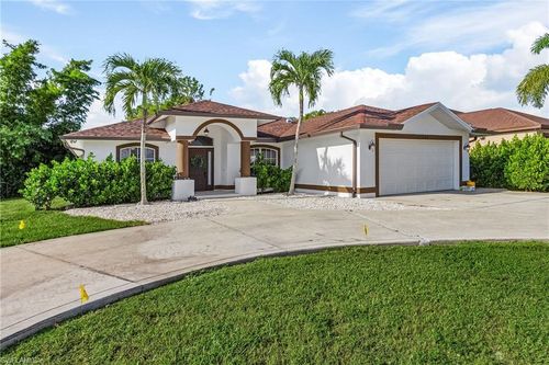 27300 Imperial Oaks Cir, Bonita Springs, FL, 34135 | Card Image