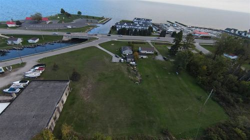 908 & 910 W Lake, Tawas Township, MI, 48763 | Card Image