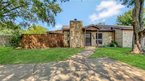 605 San Saba Ct, College Station, TX, 77845-6583 | Card Image