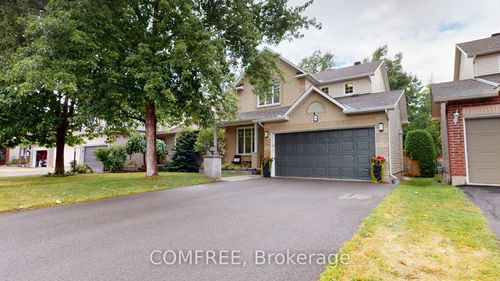 {{alt}} | Card Image