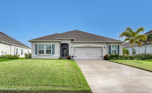 4428 Lago Vista Dr, Micco, FL, 32976-8115 | Card Image