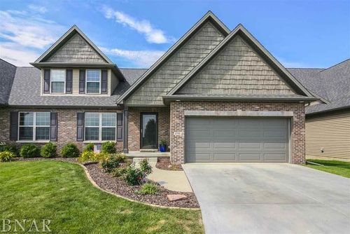 2702 Shepard Rd, Normal, IL, 61761-6434 | Card Image