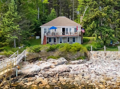 21 Linekin Road, Boothbay Harbor, ME, 04538 | Card Image