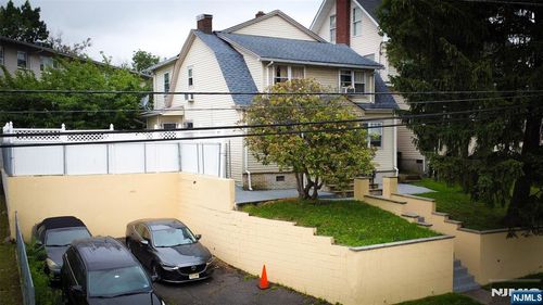 282 Bloomfield Ave, Bloomfield, NJ, 07003-4818 | Card Image