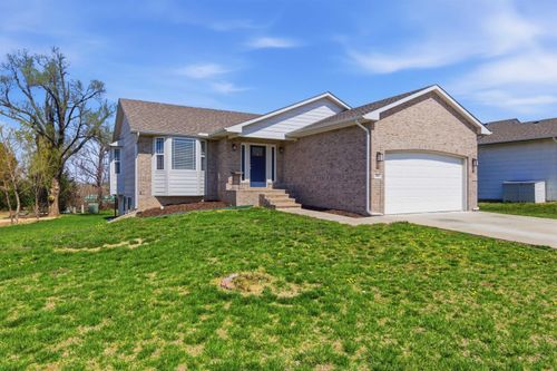 516 E Shade, Andover, KS, 67002-8633 | Card Image