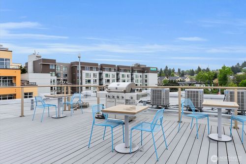 309-413 Ne 70th St, Seattle, WA, 98115-5485 | Card Image
