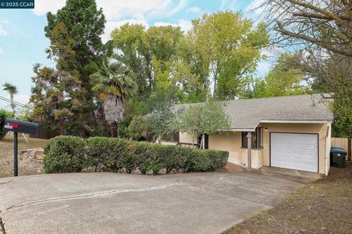 1306 Magazine St, Vallejo, CA, 94591-8276 | Card Image