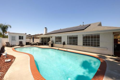 2141 Taylor Pl, Escondido, CA, 92027-2226 | Card Image