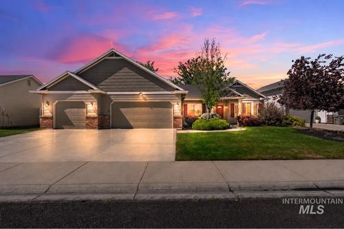 9802 W Blackpool Dr, Star, ID, 83669 | Card Image