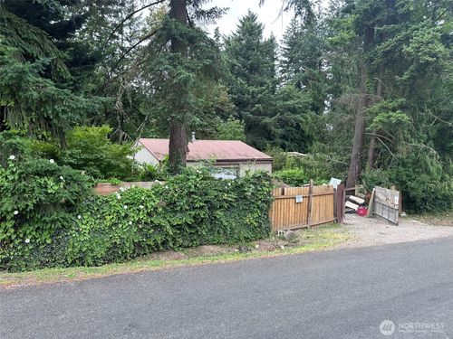 15714 82nd Street E, Puyallup, WA, 98375 | Card Image