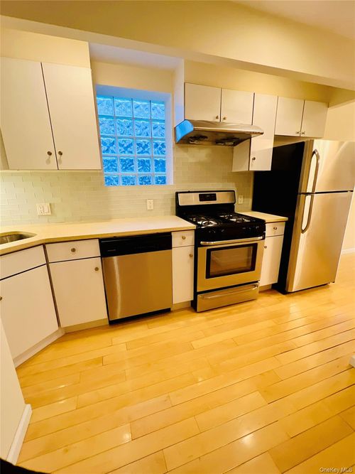 apt-6a-143 41st Ave, Flushing, NY, 11355-1833 | Card Image