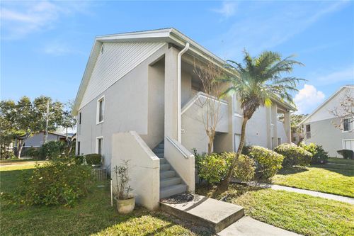 10-5606 Blue Shadows Ct, ORLANDO, FL, 32811-2902 | Card Image