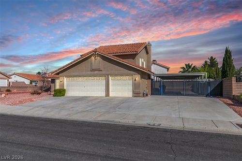 8420 Gillette St, Las Vegas, NV, 89117-9083 | Card Image