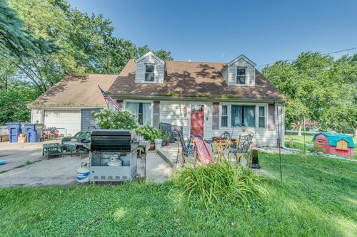 5N540 Central Rd, Itasca, IL, 60143-2535 | Card Image