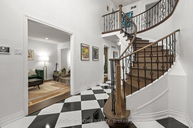 4 Deena Pl, House other with 8 bedrooms, 7 bathrooms and 6 parking in Markham ON | Image 5