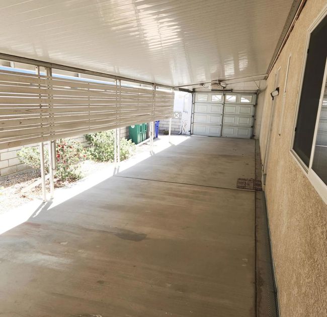 Private Parking Area | Image 28