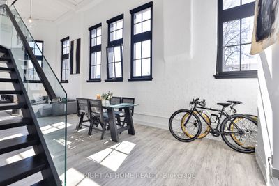 306 - 183 Dovercourt Rd, Condo with 2 bedrooms, 2 bathrooms and 1 parking in Toronto ON | Image 2