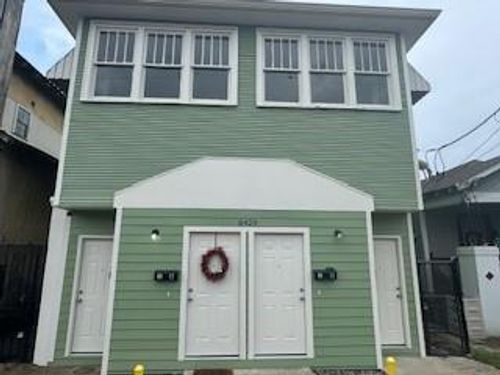 1b-8429 Apple Street, New Orleans, LA, 70118 | Card Image